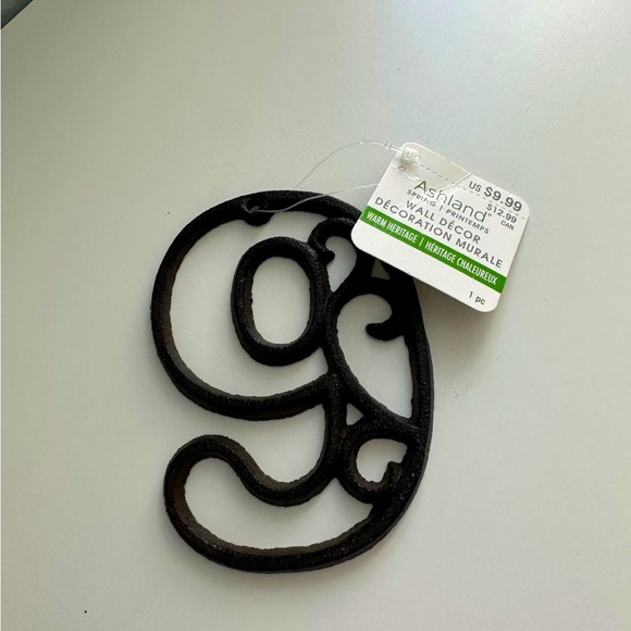 Wall Number Decor - Picture 1 of 4